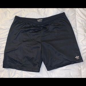 Vintage 90’s Adidas Trefoil Mesh Shorts 🩳
